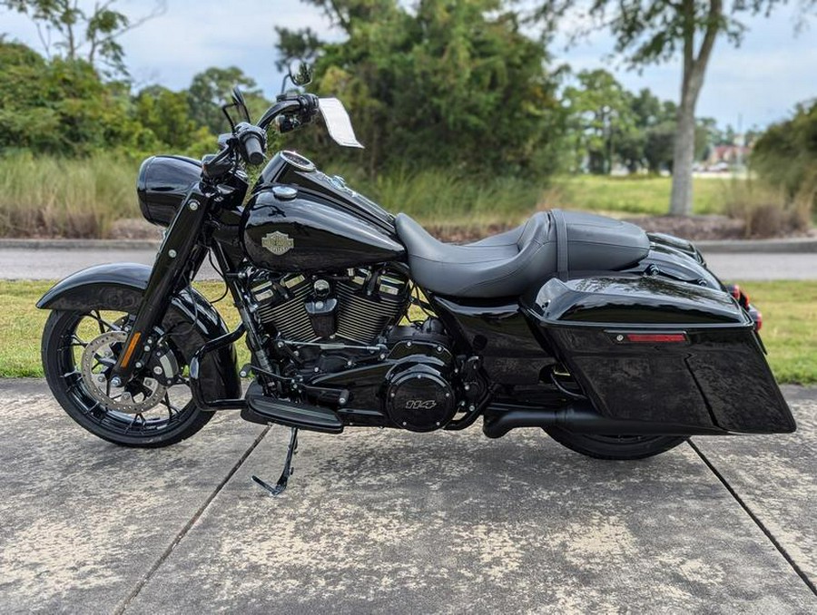 2024 Harley-Davidson® FLHRXS - Road King® Special