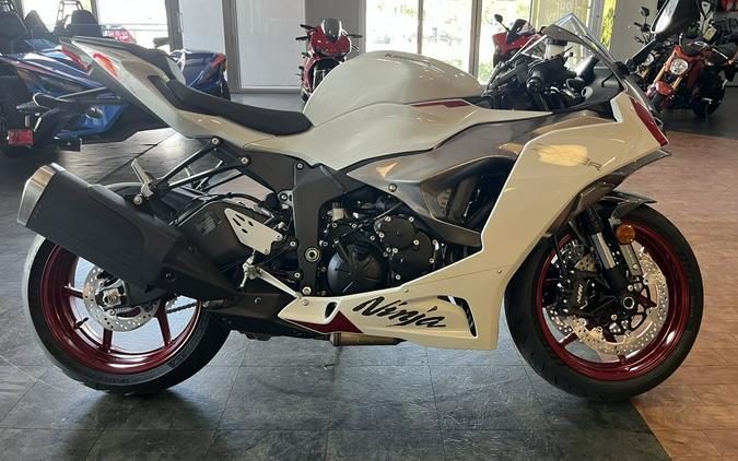 2025 Kawasaki Ninja® ZX™-6R ABS