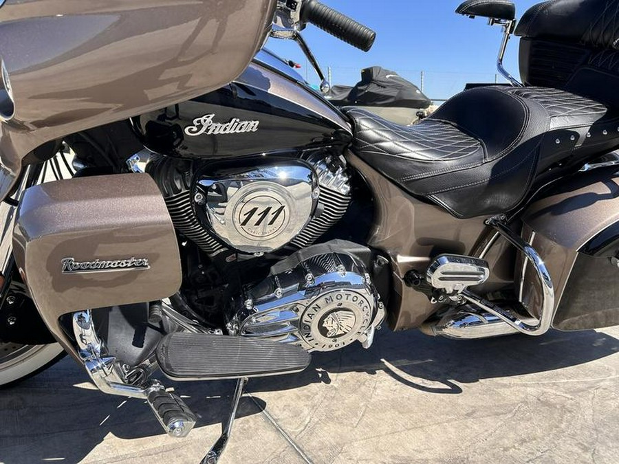 2019 Indian Motorcycle® Roadmaster® Polished Bronze / Thunder Black