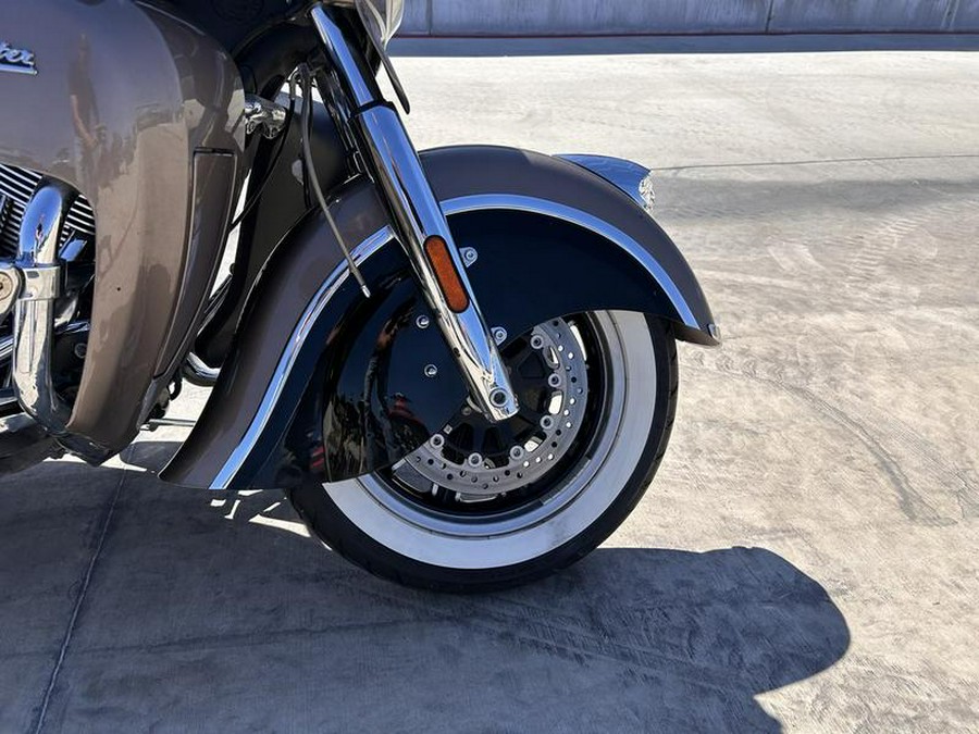 2019 Indian Motorcycle® Roadmaster® Polished Bronze / Thunder Black