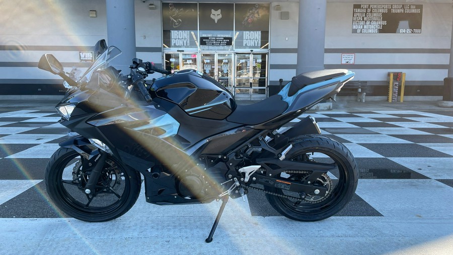 2020 Kawasaki Ninja® 400 ABS