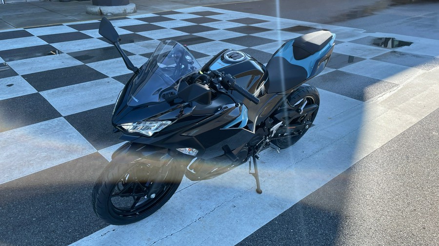 2020 Kawasaki Ninja® 400 ABS