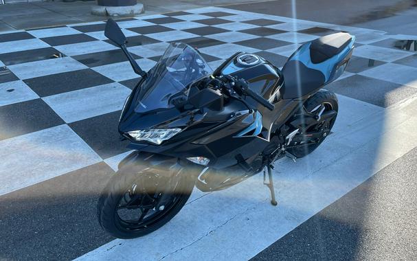 2020 Kawasaki Ninja® 400 ABS