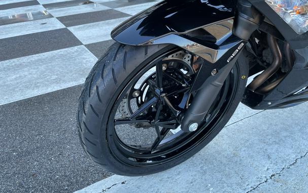 2020 Kawasaki Ninja® 400 ABS