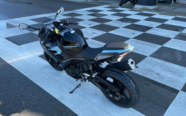 2020 Kawasaki Ninja® 400 ABS