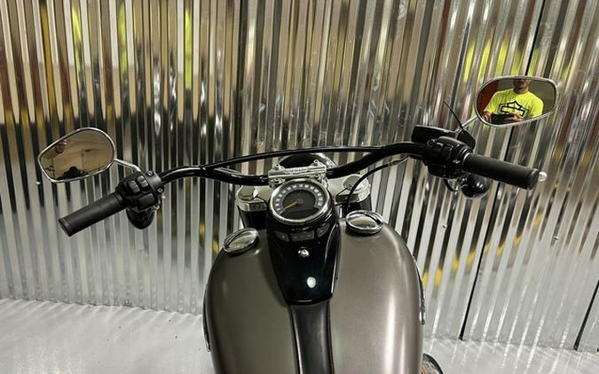 2018 Harley-Davidson Softail FLSL - Softail Slim