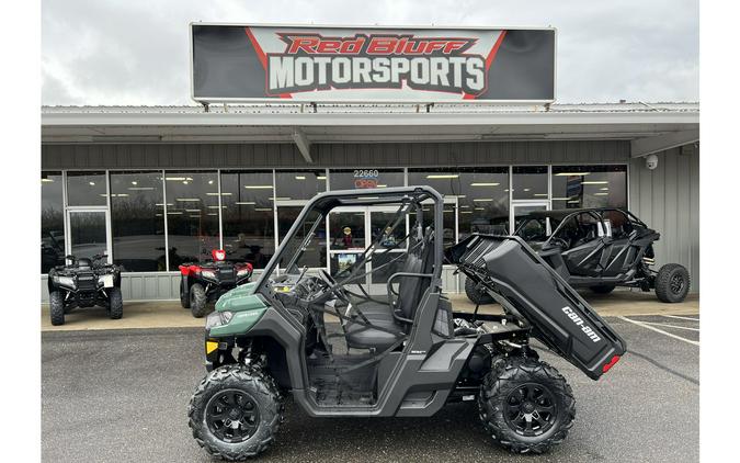 2024 Can-Am Defender DPS HD7