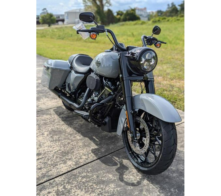 2024 Harley-Davidson® FLHRXS - Road King® Special