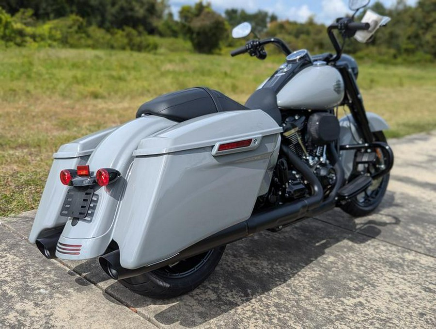 2024 Harley-Davidson® FLHRXS - Road King® Special