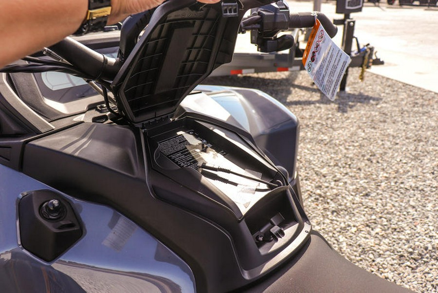 2026 Can-Am® Outlander X mr 1000R Granite Grey