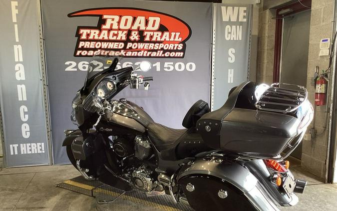 2016 Indian Motorcycle® Roadmaster® Steel Gray and Thunder Black