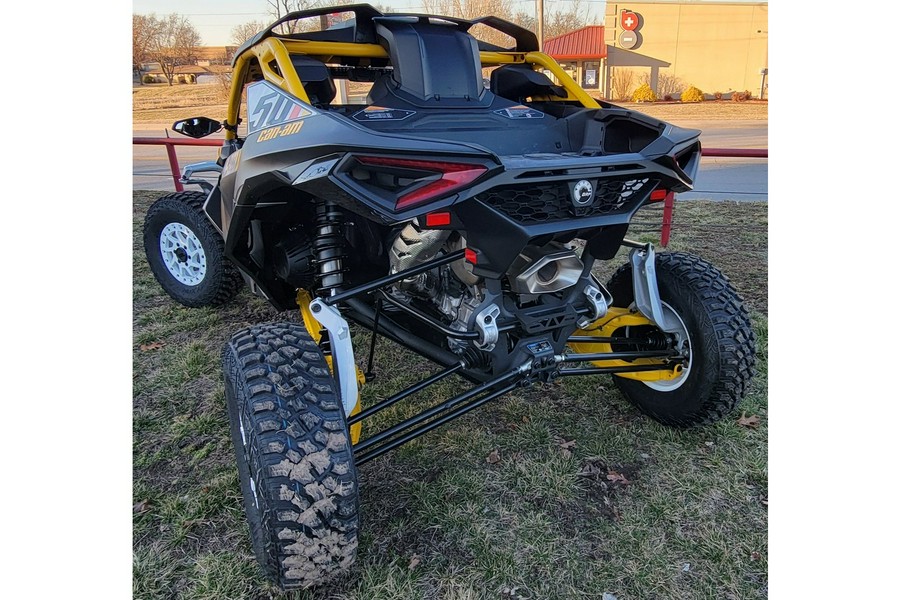 2024 Can-Am Maverick R X RS