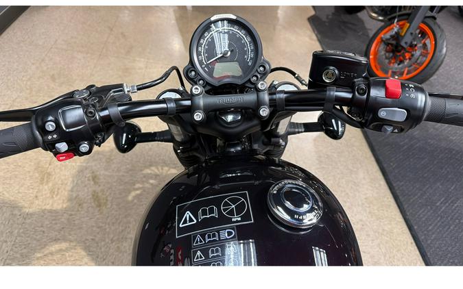 2024 Triumph BONNEVILLE BOBBER