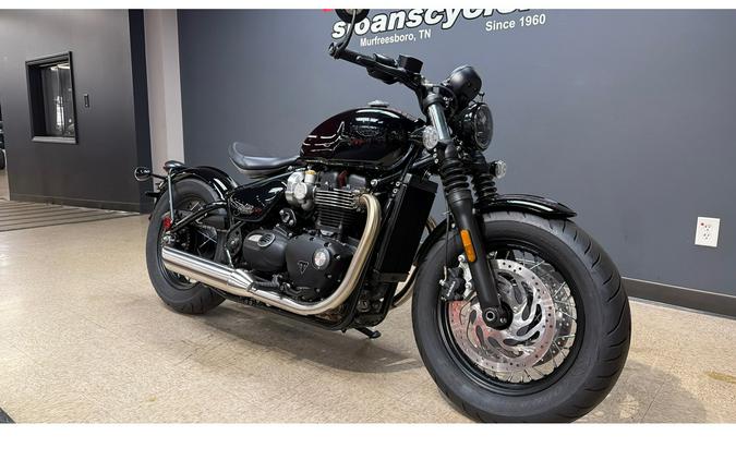 2024 Triumph BONNEVILLE BOBBER