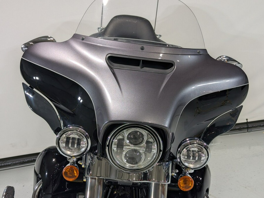 2014 Harley-Davidson® Ultra Limited Two-Tone Charcoal Pearl/Vivid Black