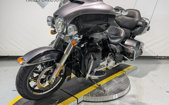 2014 Harley-Davidson® Ultra Limited Two-Tone Charcoal Pearl/Vivid Black