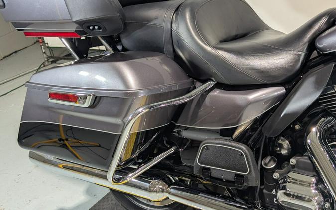 2014 Harley-Davidson® Ultra Limited Two-Tone Charcoal Pearl/Vivid Black