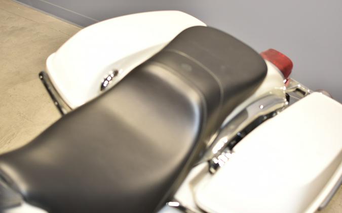 2015 Harley-Davidson Road King FLHR