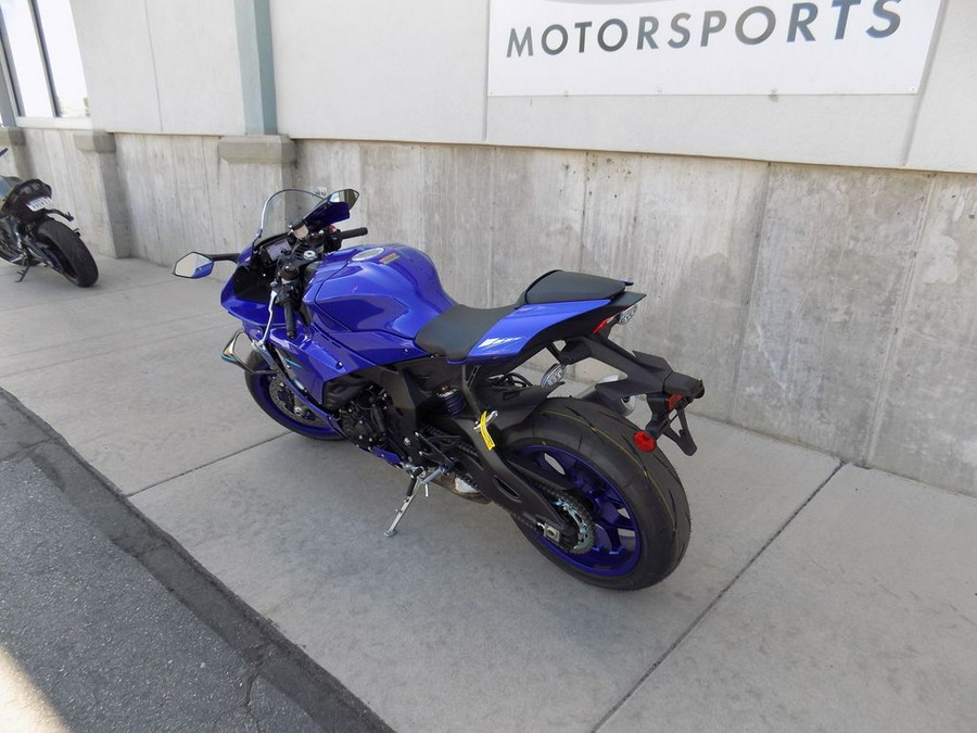 2026 Yamaha YZF-R1