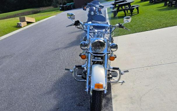 2000 Harley-Davidson FLSTC Heritage Softail® Classic