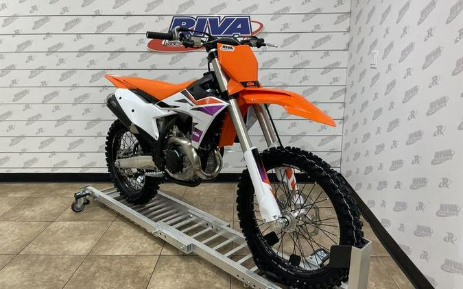 2024 KTM 450 SX-F Factory Edition First Look [17 Fast Facts]