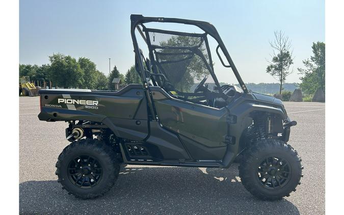 2024 Honda Pioneer 1000 Deluxe