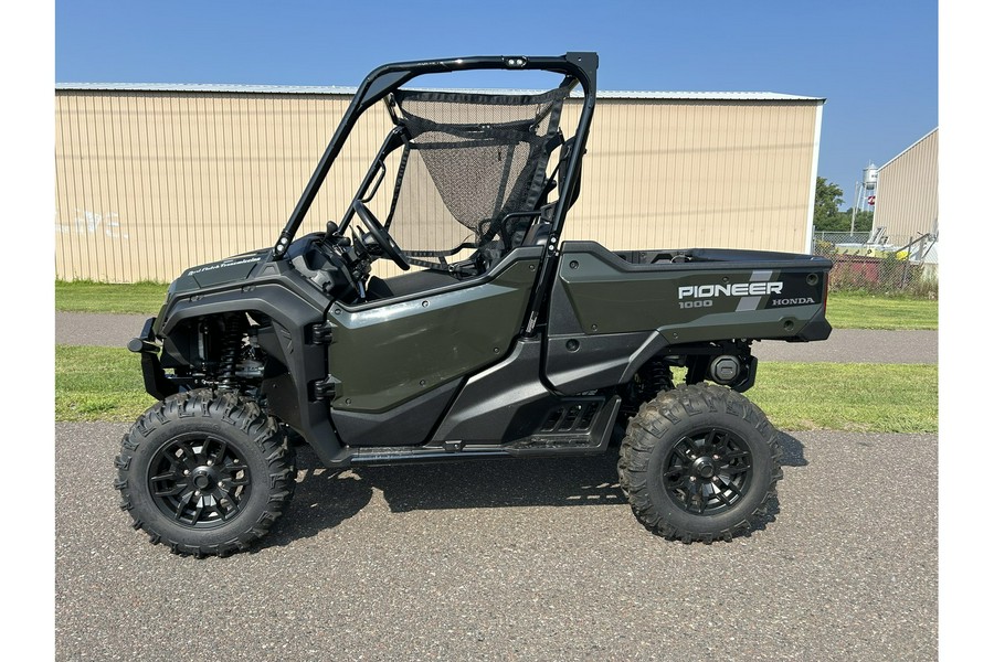 2024 Honda Pioneer 1000 Deluxe