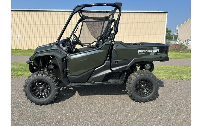 2024 Honda Pioneer 1000 Deluxe