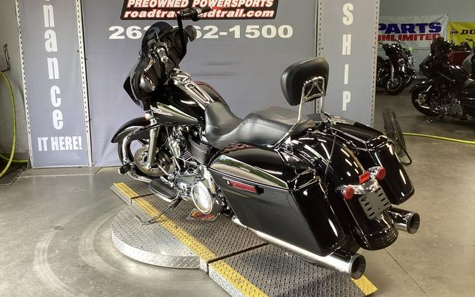 2017 Harley-Davidson® FLHX - Street Glide®