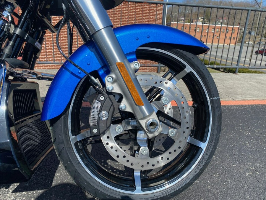 2025 Harley-Davidson® FLTRX Road Glide™