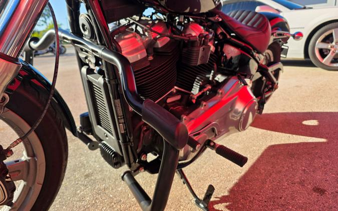 2022 Harley-Davidson Softail® Standard