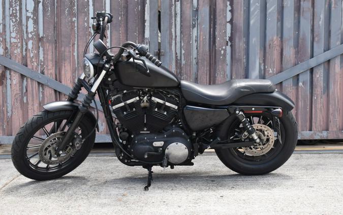 2014 Harley-Davidson® Iron 883™ XL 883N