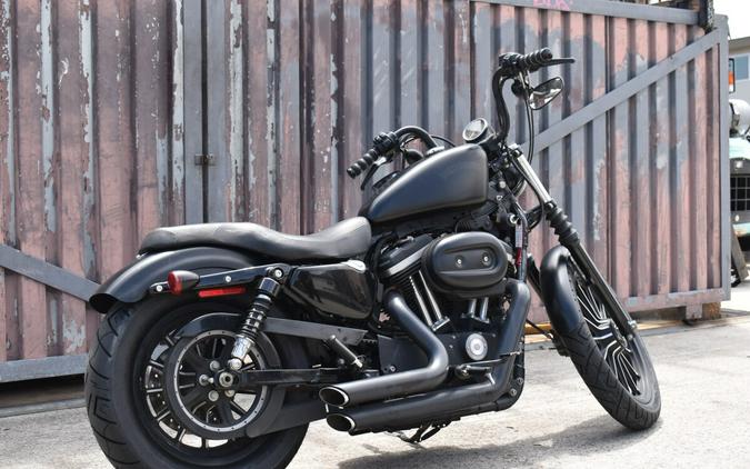 2014 Harley-Davidson® Iron 883™ XL 883N