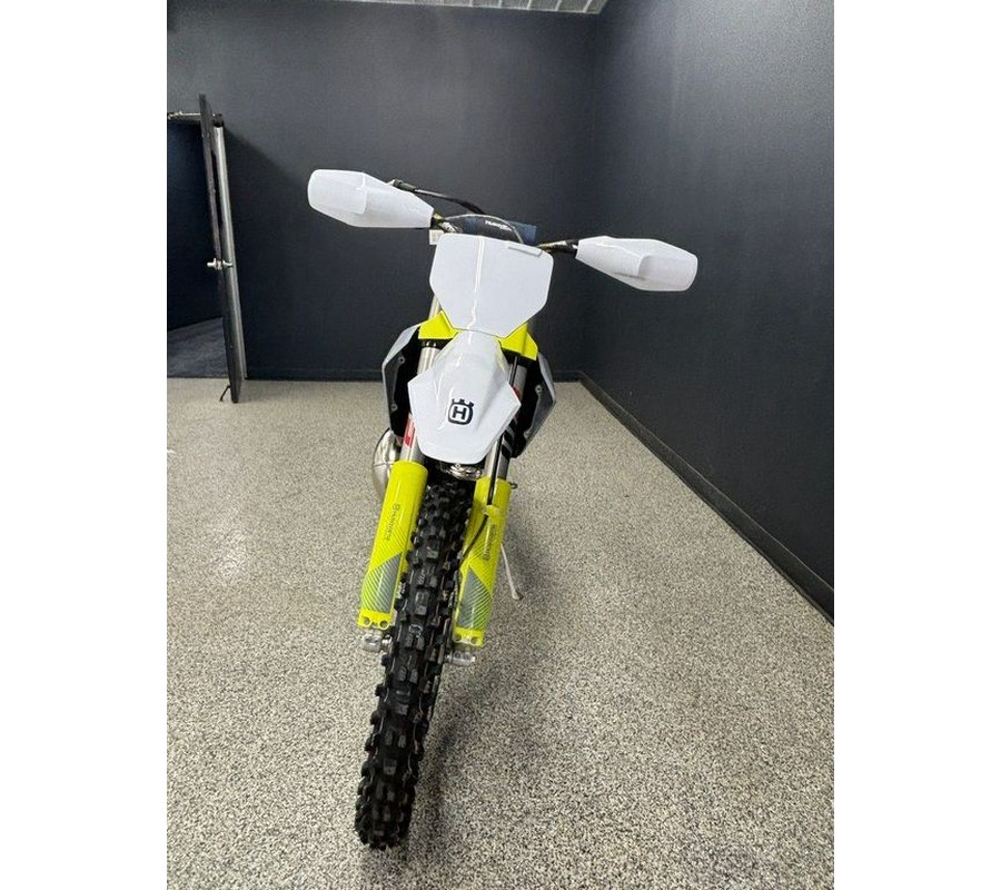 2024 Husqvarna® TX 300