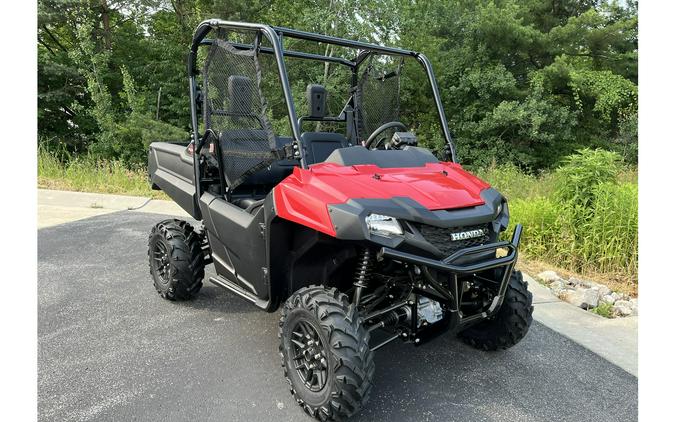 2025 Honda PIONEER 700 DELUXE