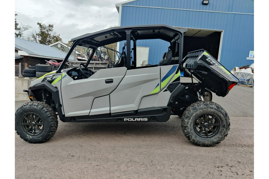 2024 Polaris Industries GENERAL® XP 4 1000 Sport