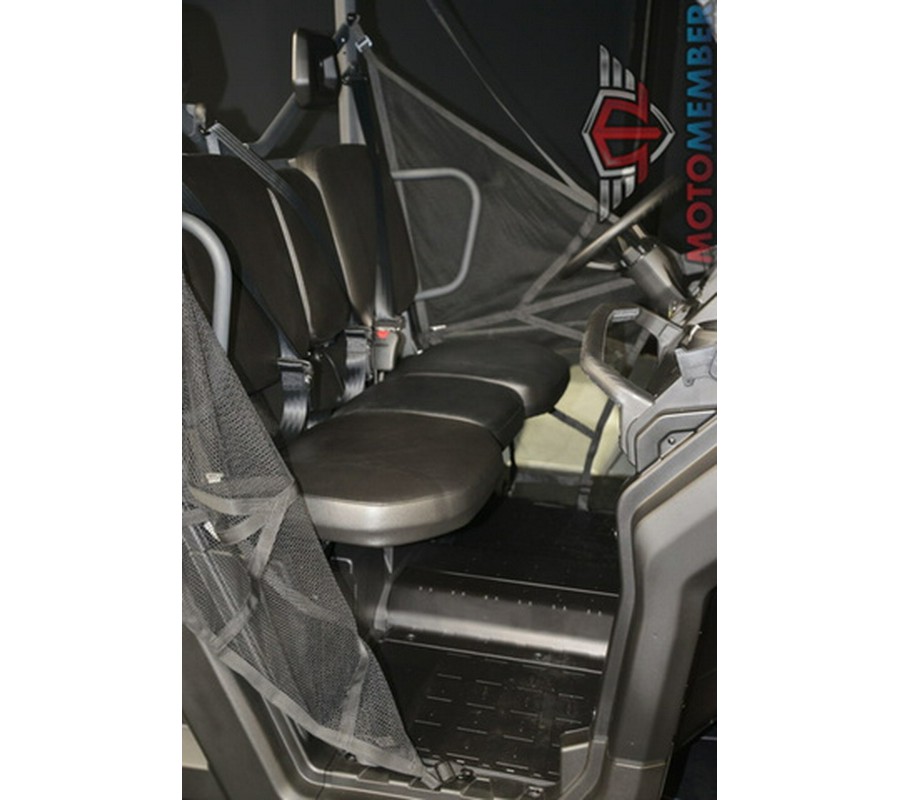 2025 Can-Am Defender DPS HD9 Compass Green