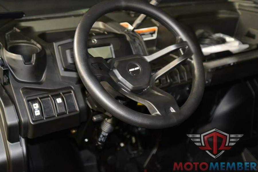 2025 Can-Am Defender DPS HD9 Compass Green