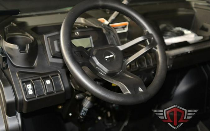 2025 Can-Am Defender DPS HD9 Compass Green