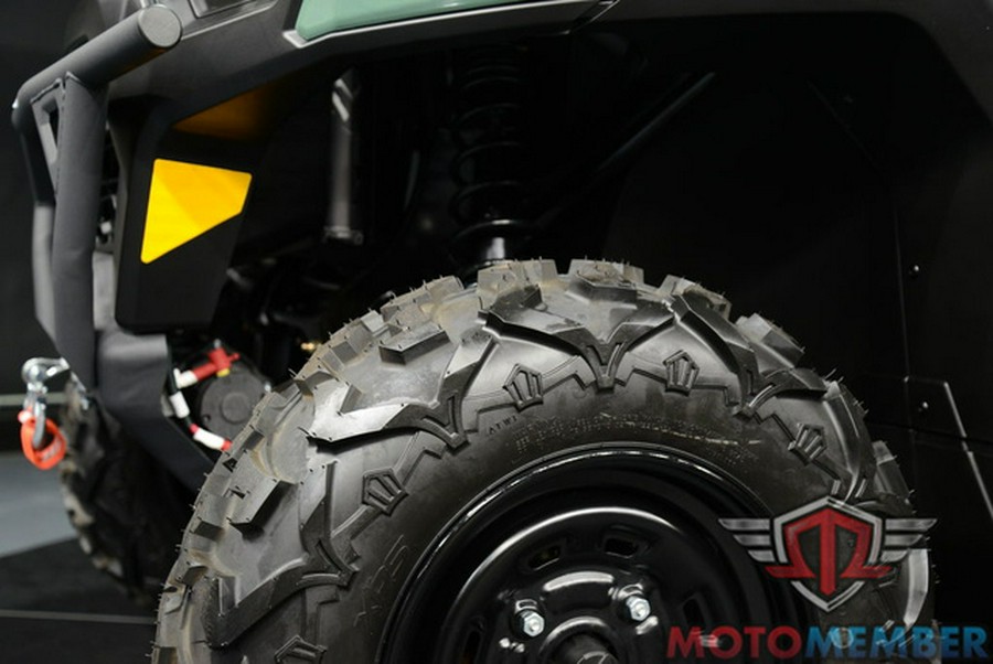 2025 Can-Am Defender DPS HD9 Compass Green