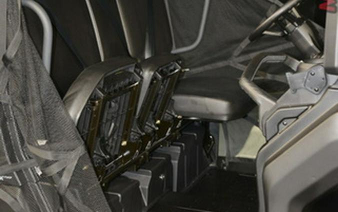 2025 Can-Am Defender DPS HD9 Compass Green