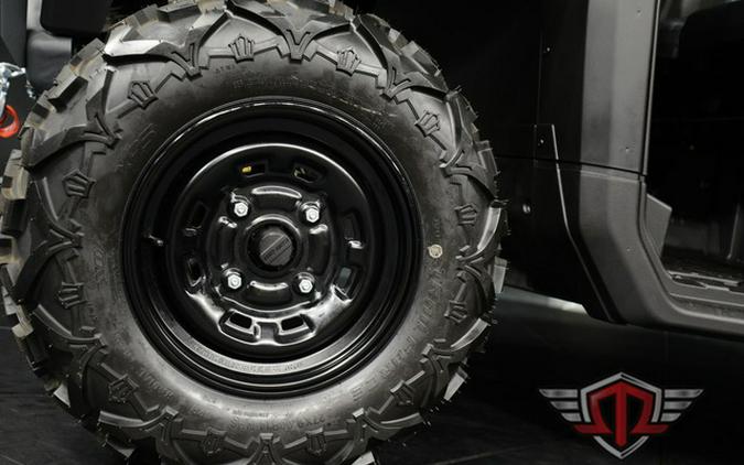 2025 Can-Am Defender DPS HD9 Compass Green