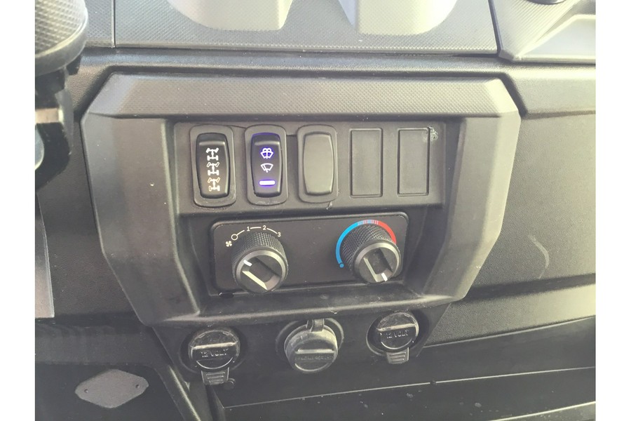 2025 Polaris Ranger Crew® 1000 Premium BEIGE CABBED