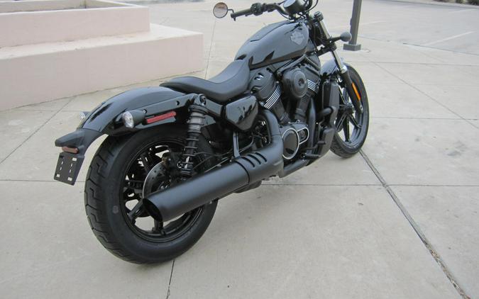 2026 Harley-Davidson Nightster Vivid Black Black Trim