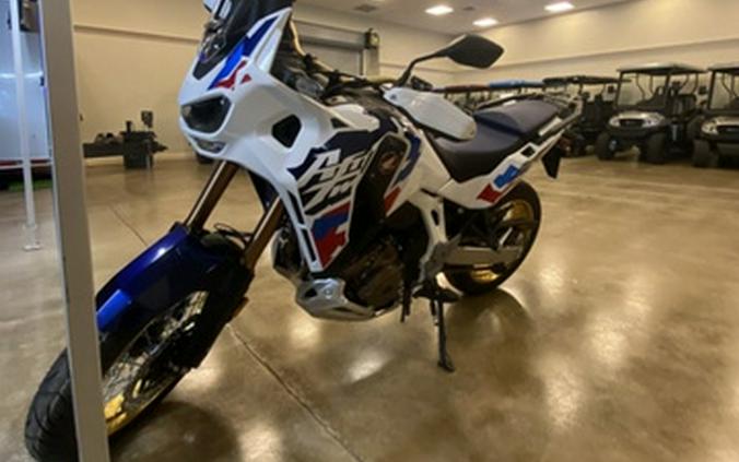 2024 Honda Africa Twin Adventure Sports ES DCT