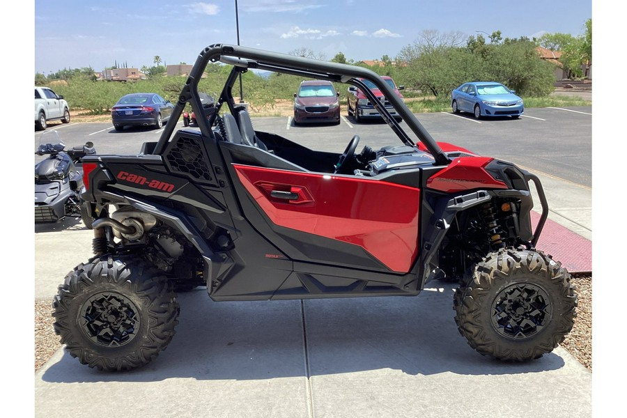 2024 Can-Am Maverick Sport DPS 1000R Red