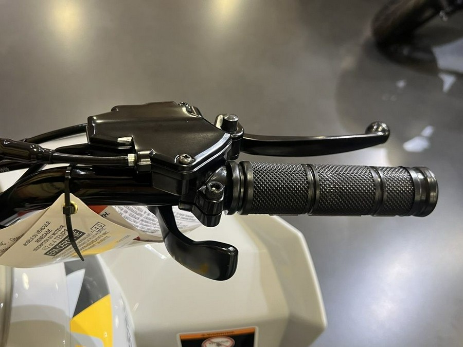 2026 Can-Am® Renegade 70 EFI