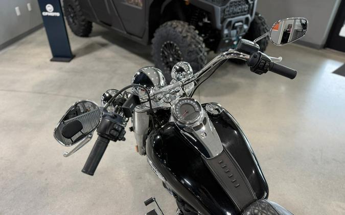 2022 Harley-Davidson Heritage Softail Classic
