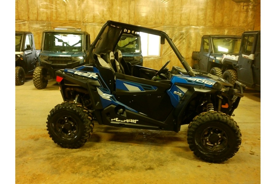 2016 Polaris RZR® 900 EPS - Blue Fire