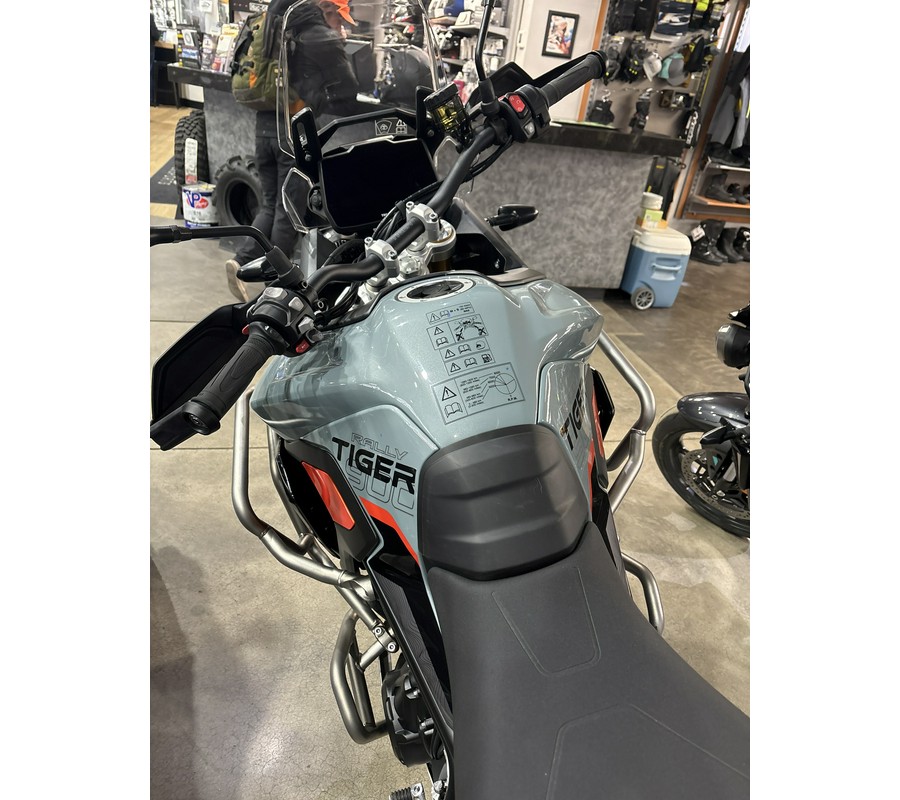 2026 Triumph Tiger 900 Desert Edition